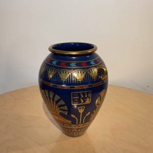 CHINESE TURQUOISE VASE